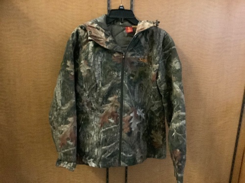 SHE Women's Jacket, Medium, Appears New - Lot 446
