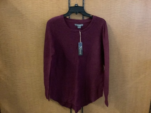 Natural Reflections Ribbed Shirt, Medium, Appears New - Lot 449