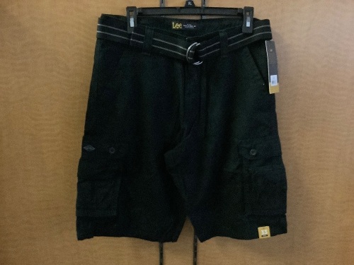 Lee Men's Shorts, 33, Appears New - Lot 462