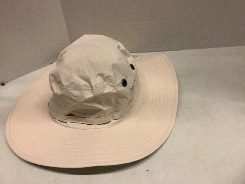 Red Head Men's Hat, Appears New - Lot 470