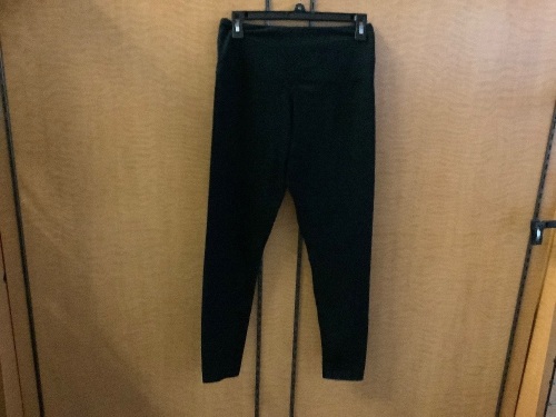 Natural Reflections Pants, Small, Appears New - Lot 473