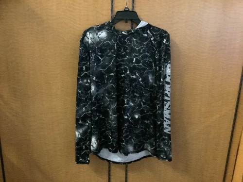 World Wide Sportsman Men's Shirt, Large, Appears New - Lot 479