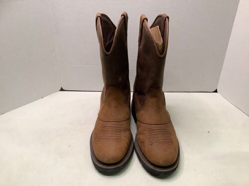 Pull on leather boots mens size 8.5, ecommerce return - Lot 485