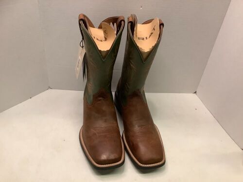 Ariat Men's Boots, 11, Appears New - Lot 571
