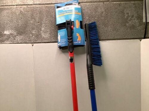 Lot of (2) Pivoting Snowbroom and brush, Appears New - Lot 597