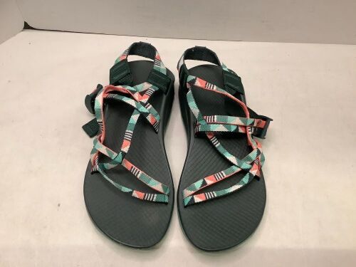 Chaco women's Sandals, 7, Ecommerce Return - Lot 599