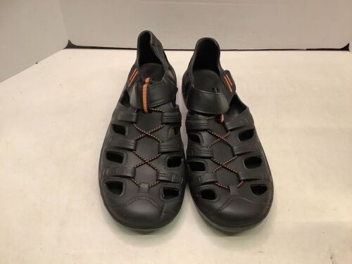 Red Head Men's Watert Shoes, Men's 11, Ecommerce Return - Lot 627