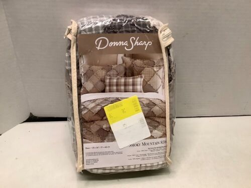 Donna Sharp Pillow Sham, Smoky Mountain 838, Appears New - Lot 628