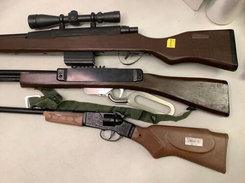 Lot of (3) Toy Guns, Ecommerce Return - Lot 638