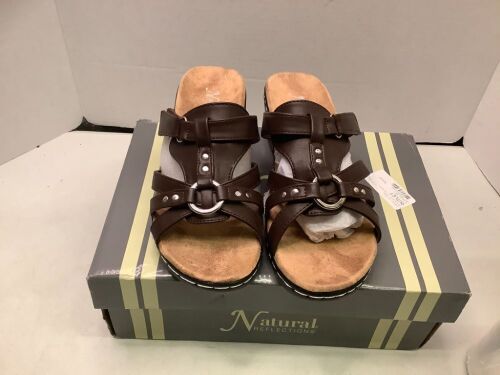 Natural Reflections Women's Sandals, 9, Appears New - Lot 657