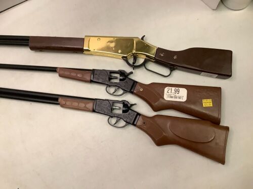 Lot of (3) Toy Guns, Ecommerce Return - Lot 658