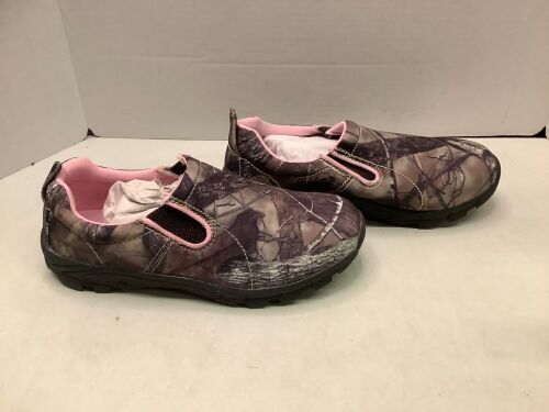 Red Head Women's Mocs, 9, Ecommerce Return - Lot 681