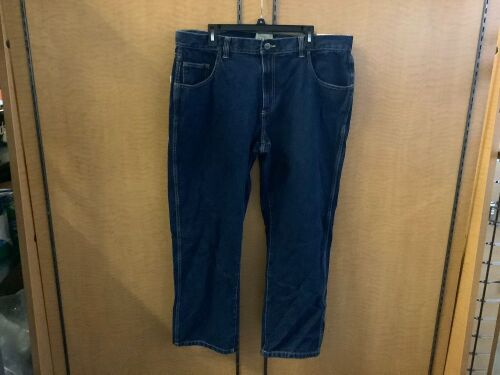 Red Head Men's Jeans 40x30, Appears New - Lot 884
