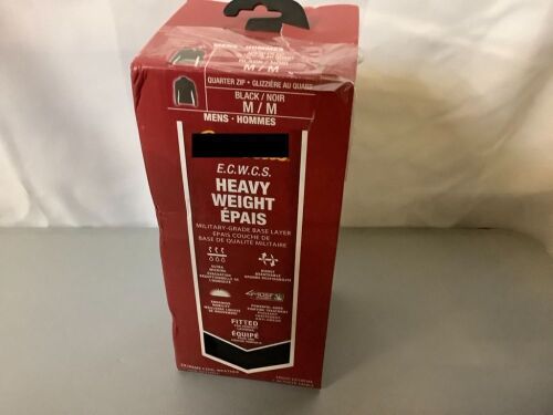 Men's Heavy Weight Base Layer, Medium, Ecommerce Return - Lot 919