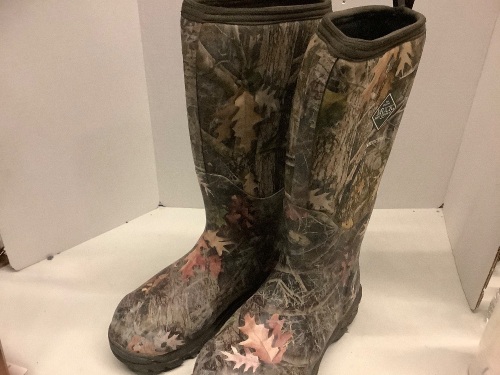 The Original Muck Boot Company, Arctic Pro, Men's 9, Ecommerce Return - Lot 942