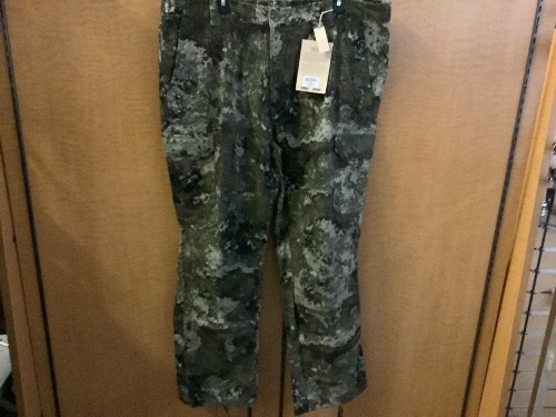 Red Head Men's Silent Hide Pant, 2XL, Appears New - Lot 966