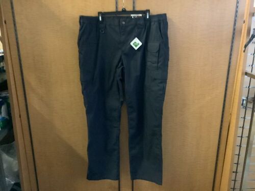 5.11 Women's Tactical Pants, 20, Appears New - Lot 1004