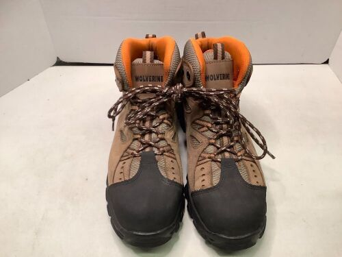 Wolverine Men's Work Boots, 10, Ecommerce Return - Lot 1005