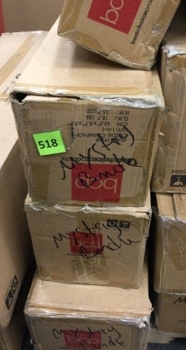 Lot of (4) Mystery Bundle - Lot 518