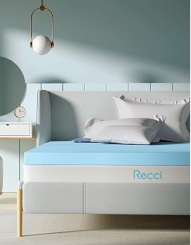 Memory Foam Mattress Topper, King, Appears New - Lot 89