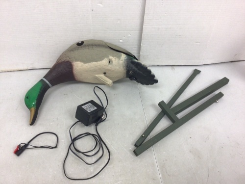 Baby Mojo Drake Duck Decoy, No Wings, Powers Up, E-Comm Return - Lot 110
