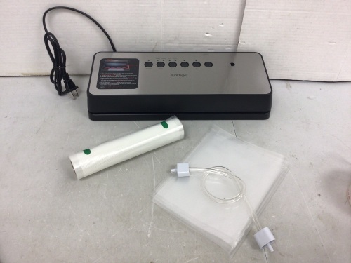Vacuum Sealer, Powers Up, E-Commerce Return - Lot 130