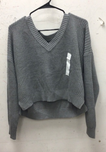 Wild Fable Womens Crop Sweater, Large, New - Lot 152