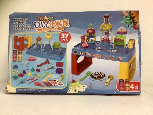 Play-Dough Dessert Maker Table, Appears New - Lot 173