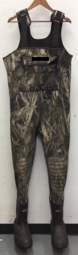 Men's Chest Waders, 11R, E-Commerce Return - Lot 316