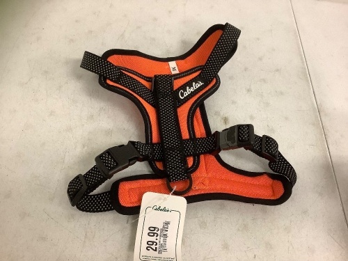 Dog Harness, M, E-Commerce Return - Lot 567