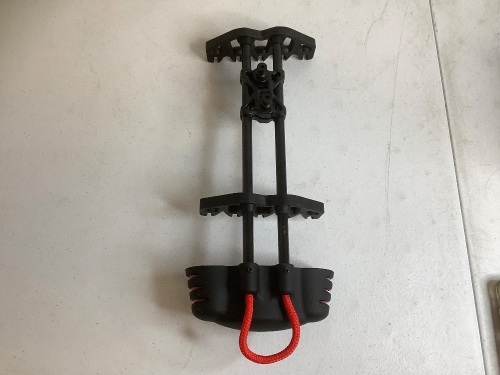 Blackout Quiver, E-Commerce Return - Lot 577