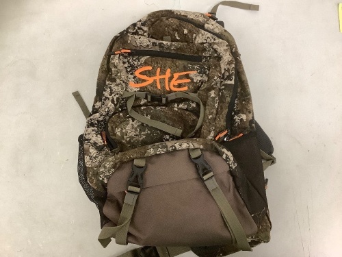 SHE Hunting Backpack, E-Commerce Return - Lot 598