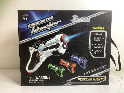 Space Blaster Laser Tag Set, Appears New - Lot 616
