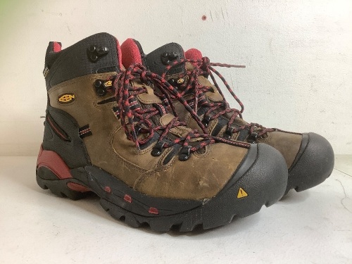 Keen Men's Steel-Toe Boots, 11D, E-Commerce Return - Lot 679