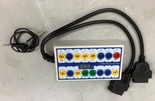 OBDII Breakout Box OBD2 Protocol Detector, Untested, E-Commerce Return - Lot 922