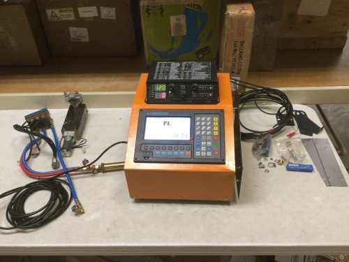 CNC Plasma Cutter 63" x 98" Effective Cutting, Portable CNC Machine 110V, Professional Plasma Cutting Machine, Flame Cutting Machine for Oxyfuel and Plasma Cutting. Powers Up. Not Tested Further. SEE ALL PICTURES - Lot 88