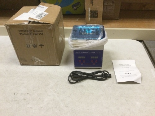Digital Ultrasonic Cleaner. Appears New - Lot 306