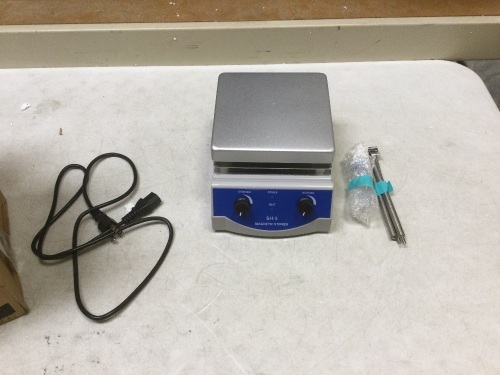 Small Magnetic Stirrer. Untested E-Commerce Return - Lot 323