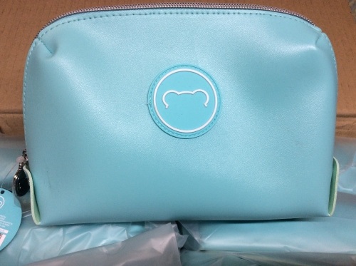 Case of Sugar Bear Hair Light Blue Cosmetic Bags, Approx 60 - New - Lot 478