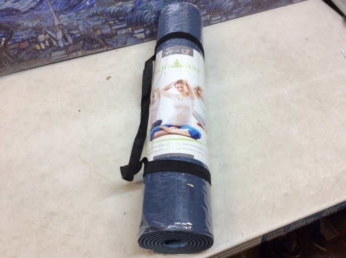 Toplus Yoga Mat - Appears New - Lot 678