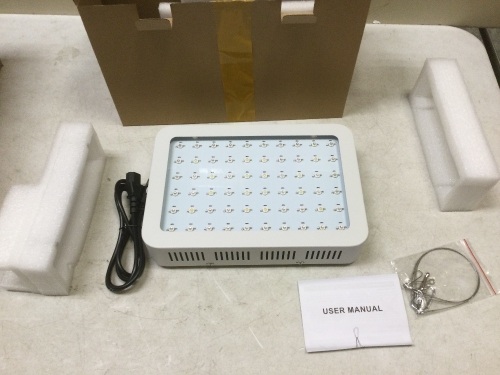 600W LED Grow Light. NEW - Lot 714