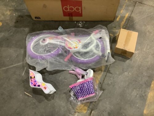 16" Kids Flower Princess Bike w/ Training Wheels & Basket - Lot 133