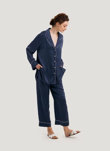 Stillness Silky PJ Set - Lot 136