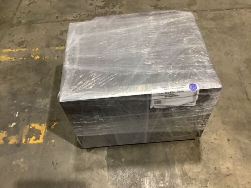 Samsung 1.2 cu. ft. Countertop Convection Microwave with PowerGrill - Lot 261