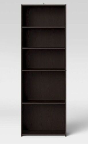 Room Essentials 5 Shelf Bookcase  - Lot 585