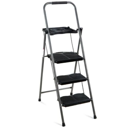 3-Step Folding Steel Ladder w/ Utility Tray, Hand Grip, 330lb Capacity - Lot 649