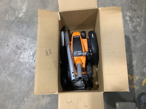 WORX WG896 12 Amp 7.5" Electric Lawn Edger & Trencher - Lot 773