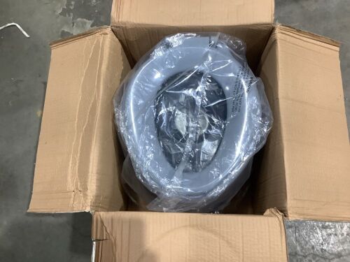 Tooca Portable Toilet  - Lot 781