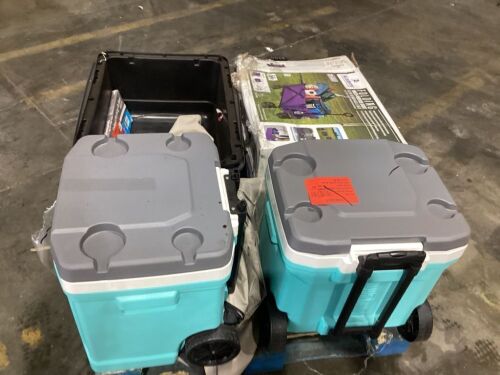 Pallet of Sporting Good Store Returns  - Lot 1090