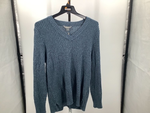 Natural Reflections Cable V Neck, XL, Appears New - Lot 88